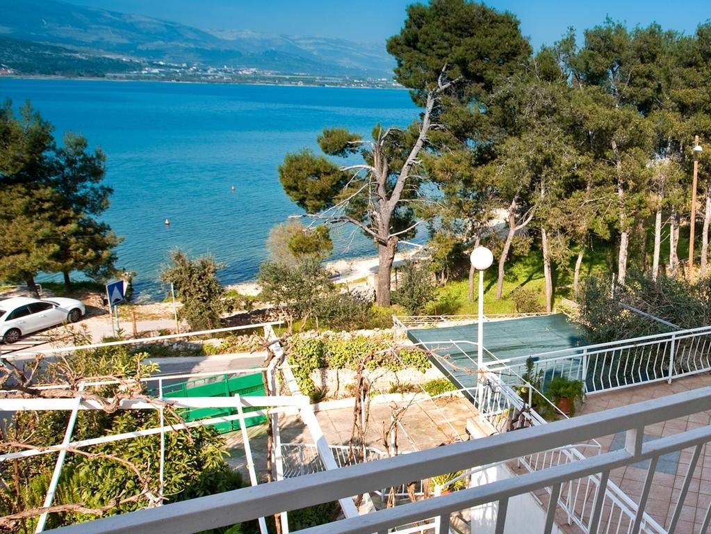 Apartments Dragan Трогир Экстерьер фото
